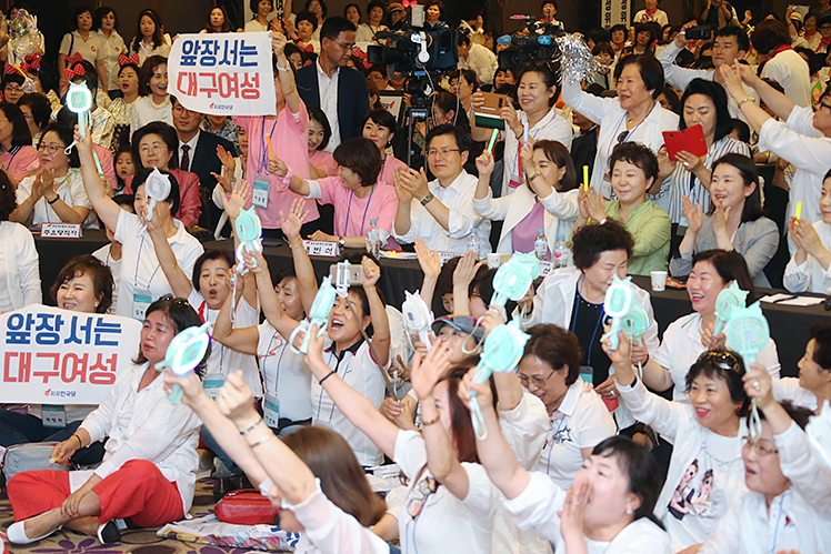 제목 노출 영역입니다 이미지
