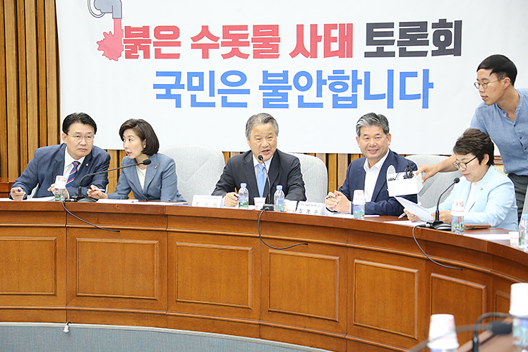 제목 노출 영역입니다 이미지