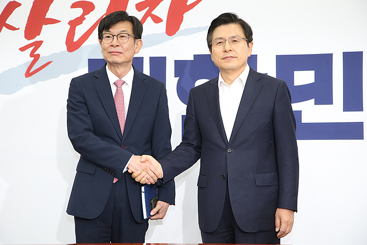 제목 노출 영역입니다 이미지