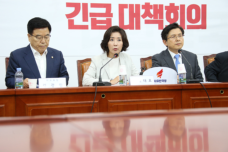 제목 노출 영역입니다 이미지