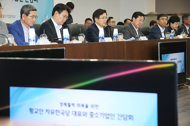 제목 노출 영역입니다 이미지
