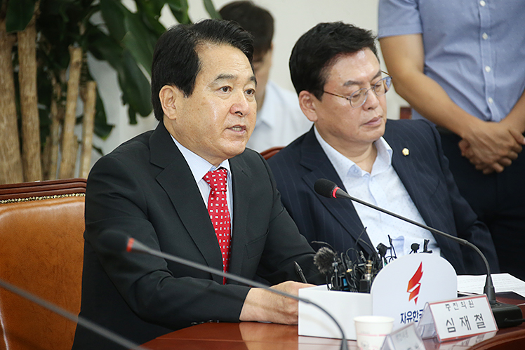 제목 노출 영역입니다 이미지