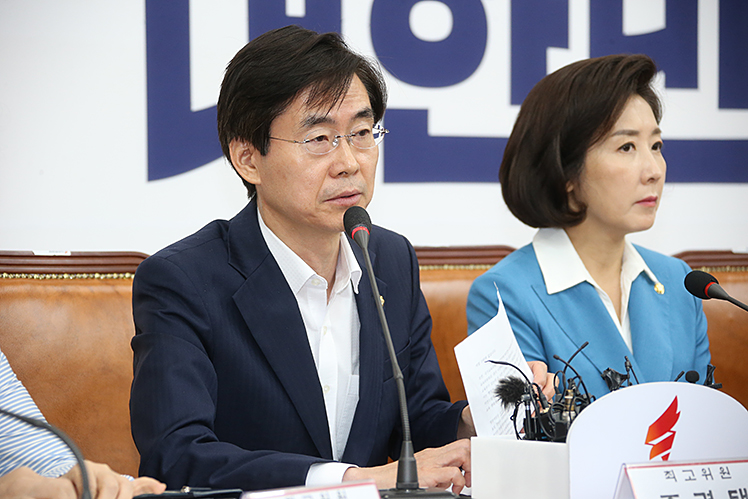 제목 노출 영역입니다 이미지