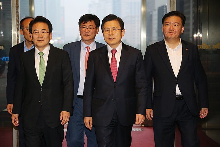 제목 노출 영역입니다 이미지