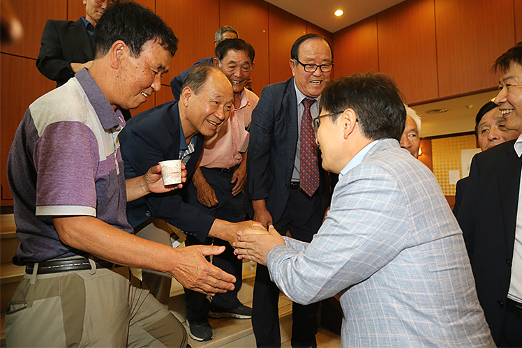 제목 노출 영역입니다 이미지