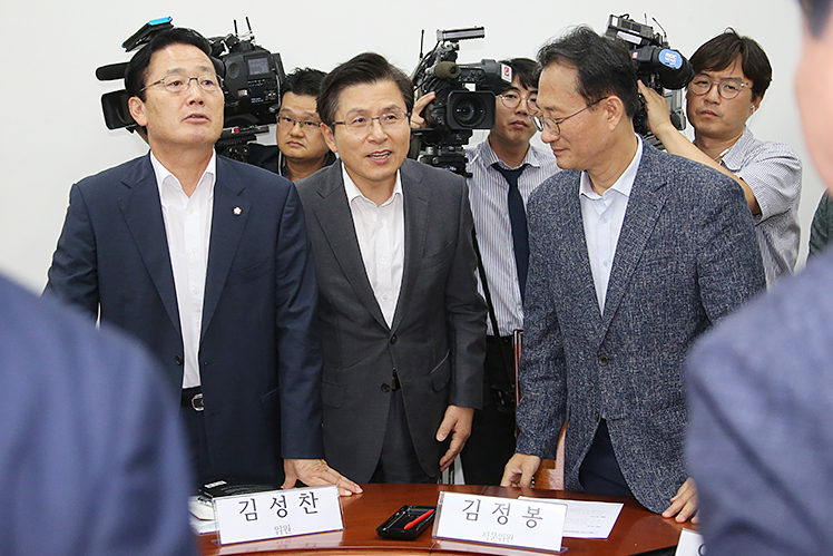 제목 노출 영역입니다 이미지