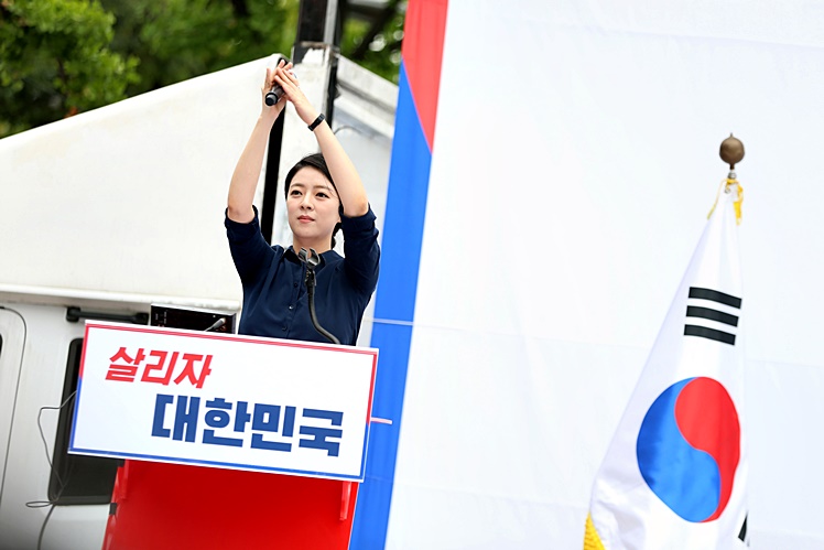 제목 노출 영역입니다 이미지