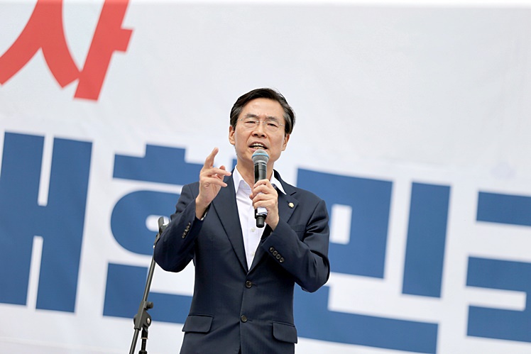 제목 노출 영역입니다 이미지