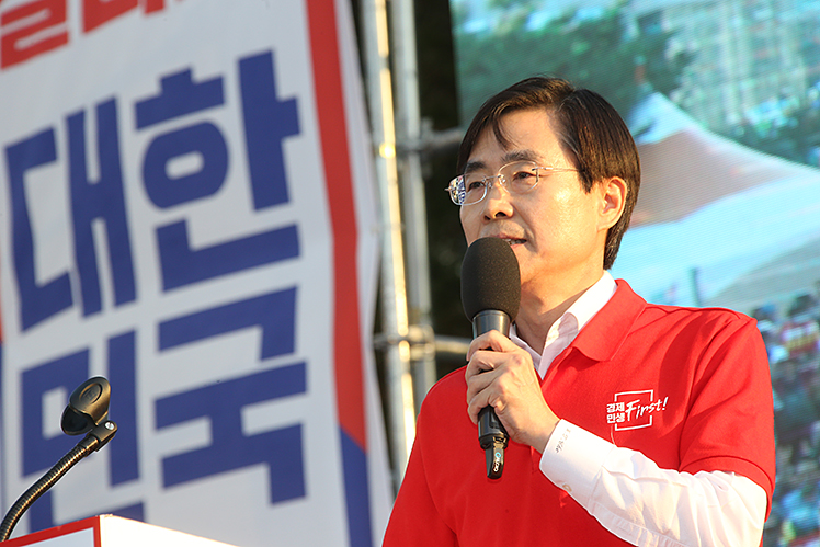 제목 노출 영역입니다 이미지