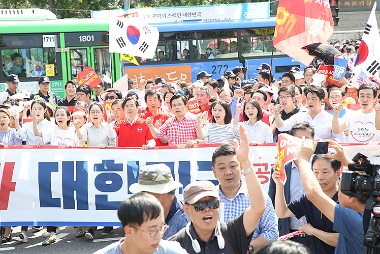 제목 노출 영역입니다 이미지