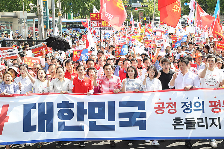 제목 노출 영역입니다 이미지