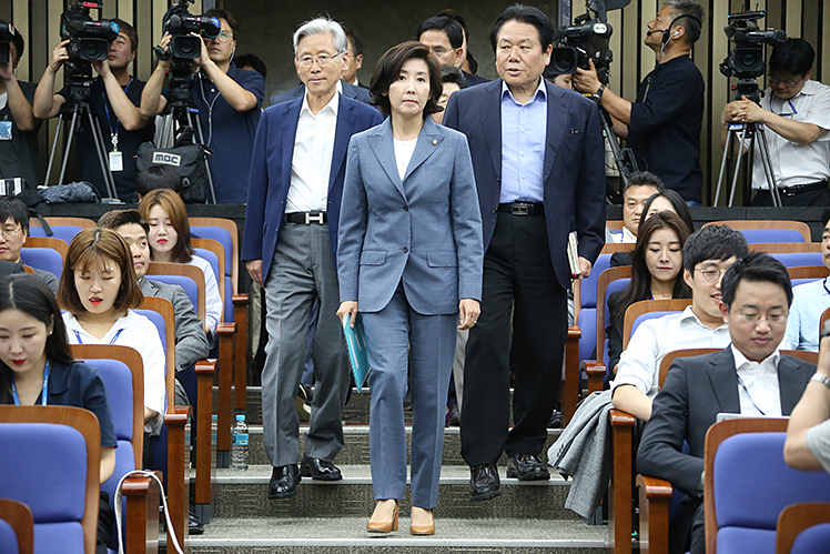 제목 노출 영역입니다 이미지