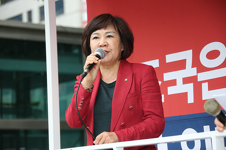 제목 노출 영역입니다 이미지