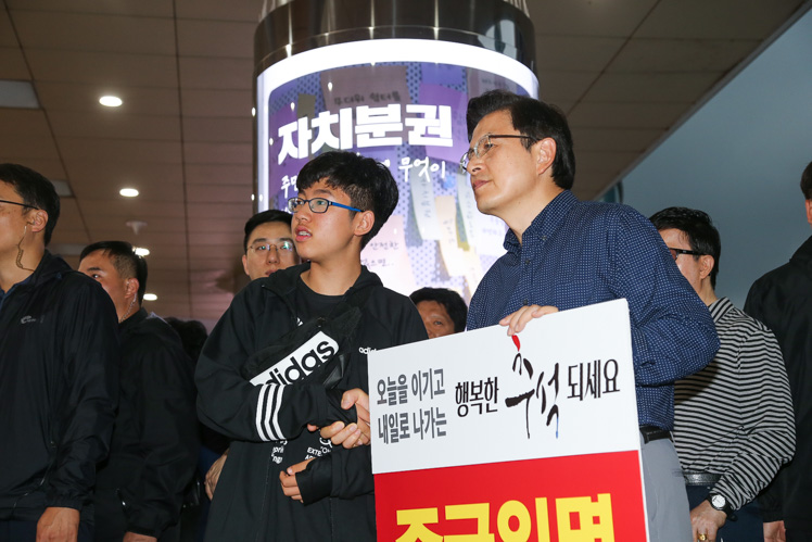 제목 노출 영역입니다 이미지
