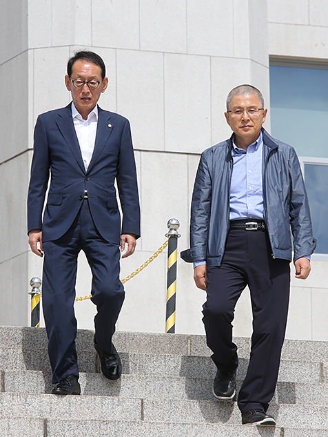 제목 노출 영역입니다 이미지