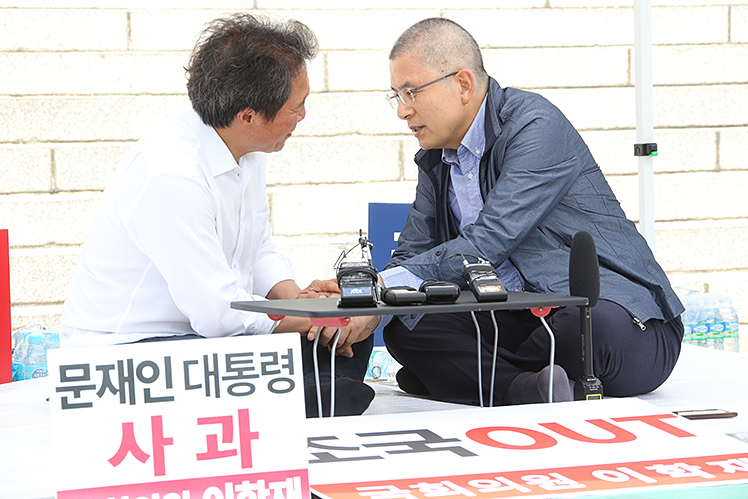 제목 노출 영역입니다 이미지
