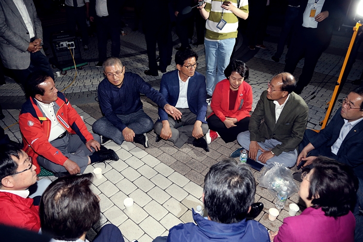 제목 노출 영역입니다 이미지