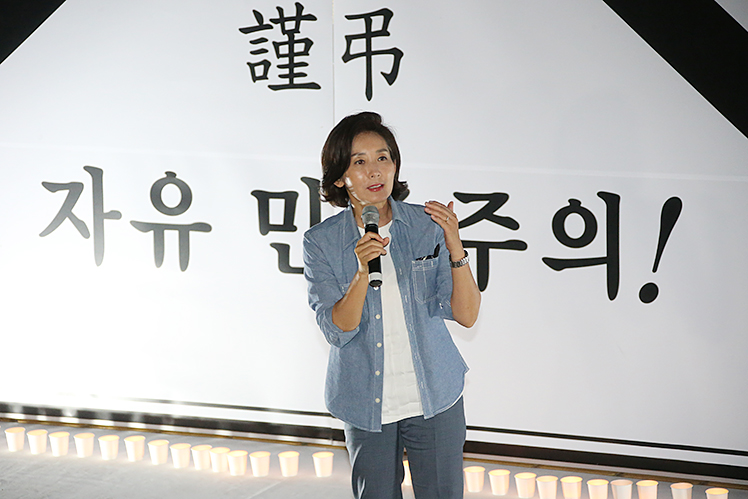 제목 노출 영역입니다 이미지