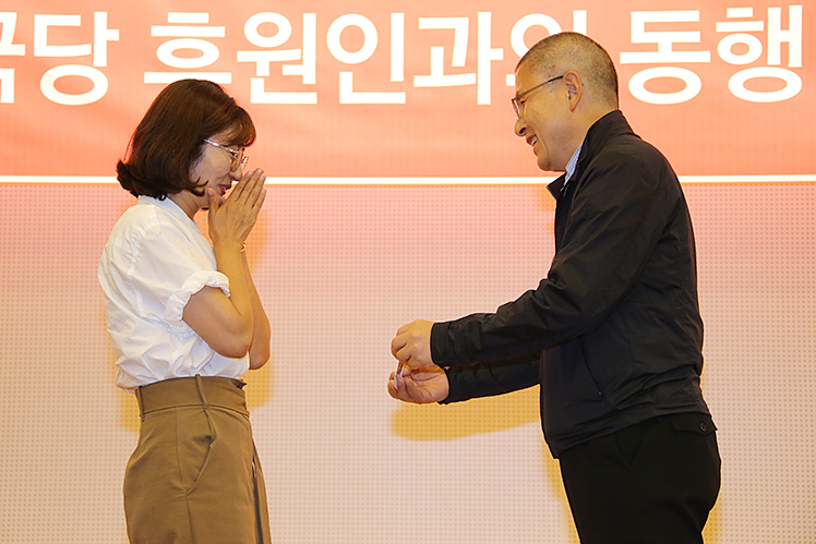 제목 노출 영역입니다 이미지