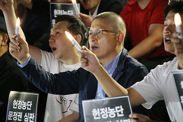 제목 노출 영역입니다 이미지
