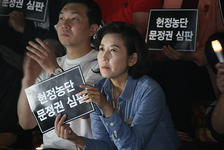 제목 노출 영역입니다 이미지
