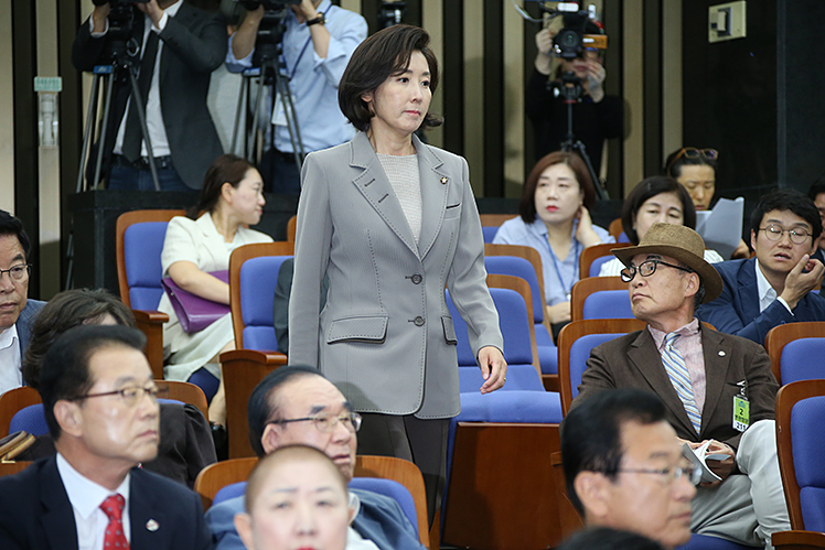 제목 노출 영역입니다 이미지