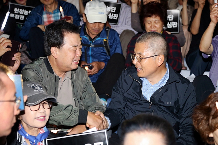 제목 노출 영역입니다 이미지