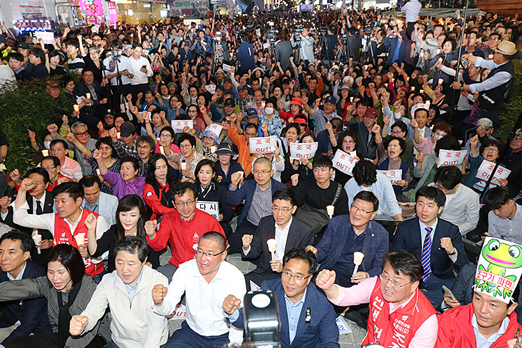 제목 노출 영역입니다 이미지
