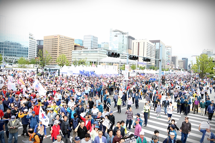 제목 노출 영역입니다 이미지