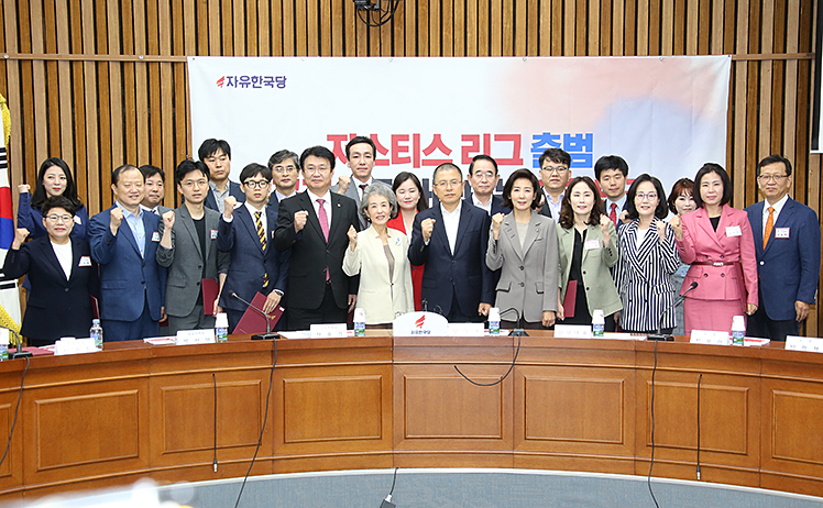 제목 노출 영역입니다 이미지