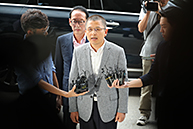 황교안 당 대표, 패스트트랙 관련 검찰 출석