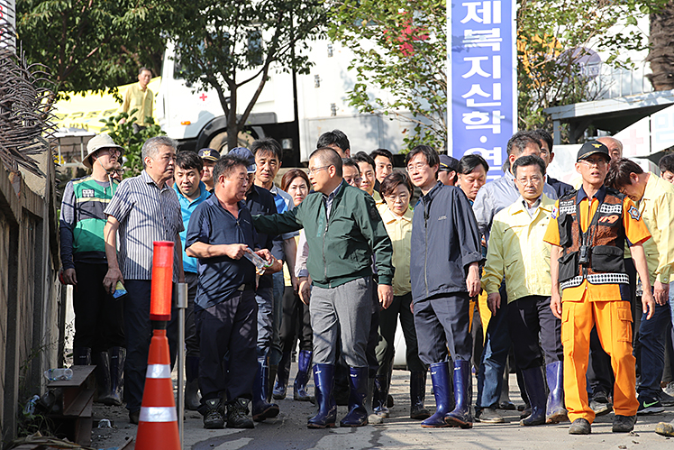 제목 노출 영역입니다 이미지