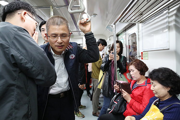 제목 노출 영역입니다 이미지
