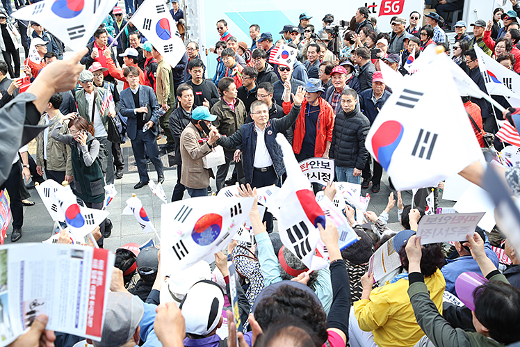 제목 노출 영역입니다 이미지