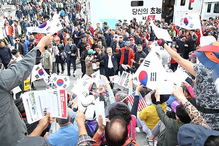 제목 노출 영역입니다 이미지
