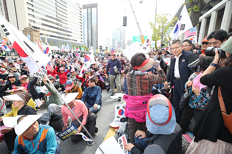 제목 노출 영역입니다 이미지