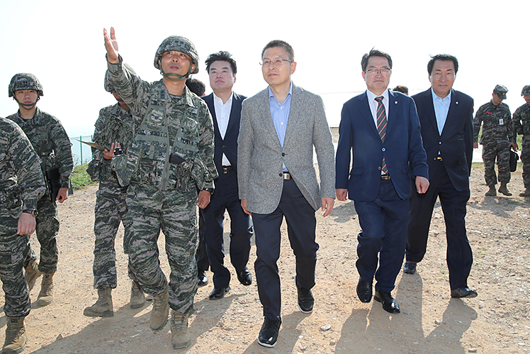 제목 노출 영역입니다 이미지