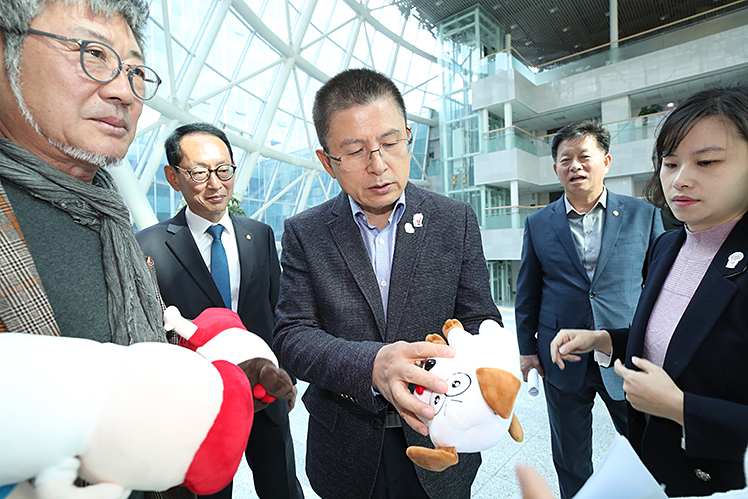 제목 노출 영역입니다 이미지