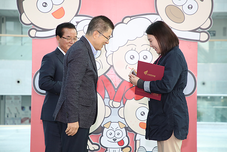 제목 노출 영역입니다 이미지