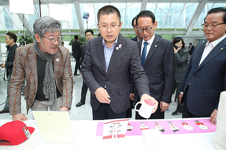 제목 노출 영역입니다 이미지