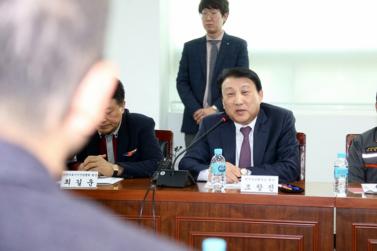 제목 노출 영역입니다 이미지