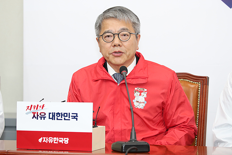 제목 노출 영역입니다 이미지