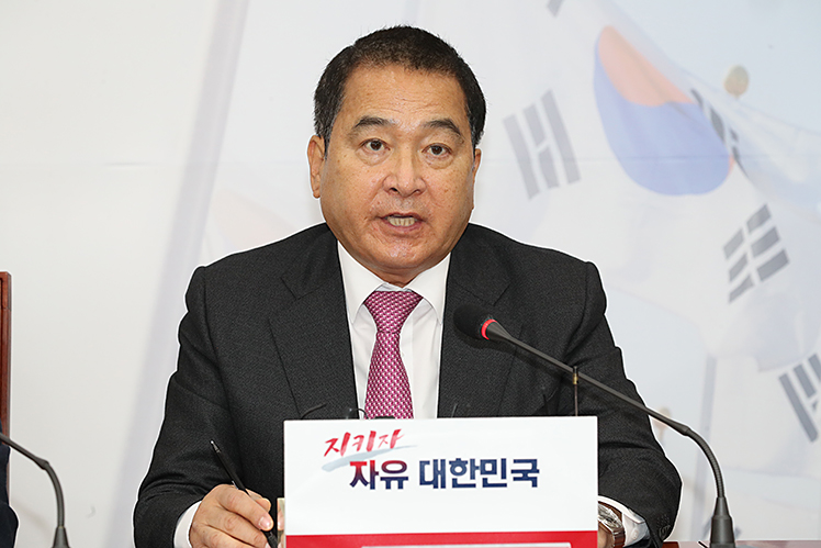 제목 노출 영역입니다 이미지