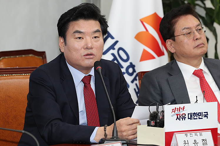 제목 노출 영역입니다 이미지