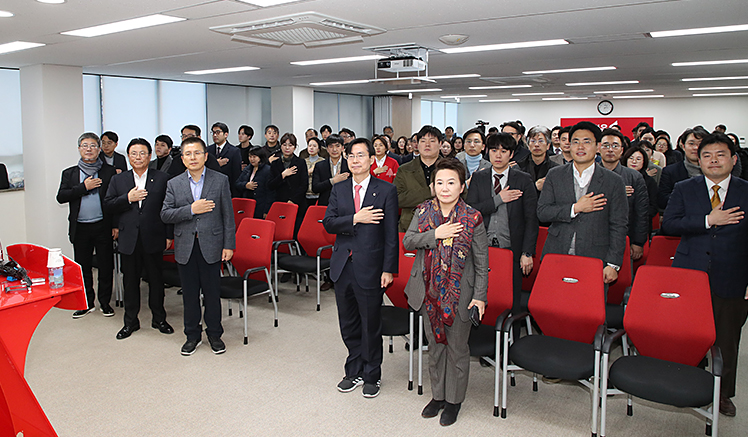 제목 노출 영역입니다 이미지