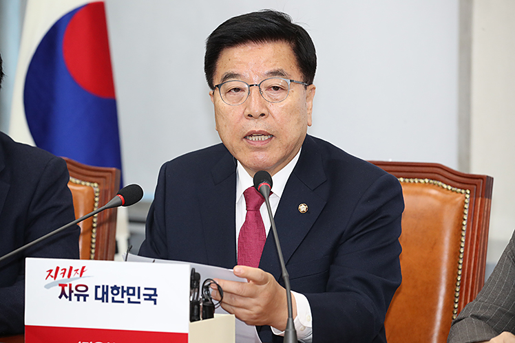 제목 노출 영역입니다 이미지