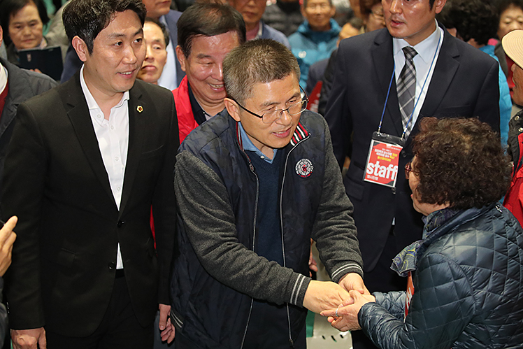 제목 노출 영역입니다 이미지