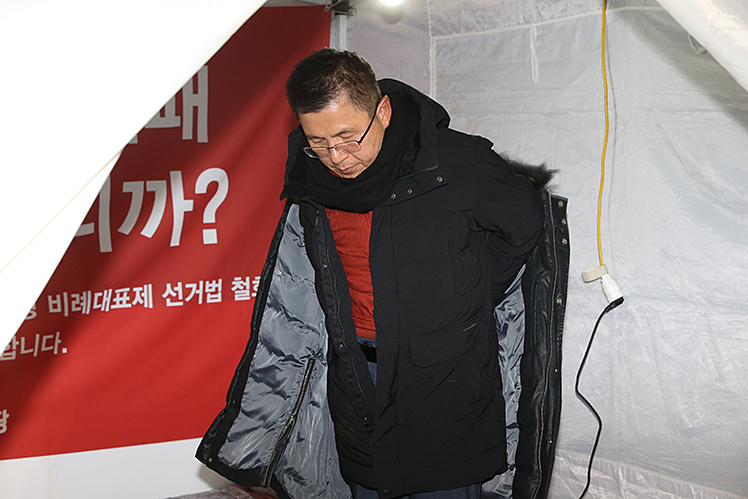 제목 노출 영역입니다 이미지