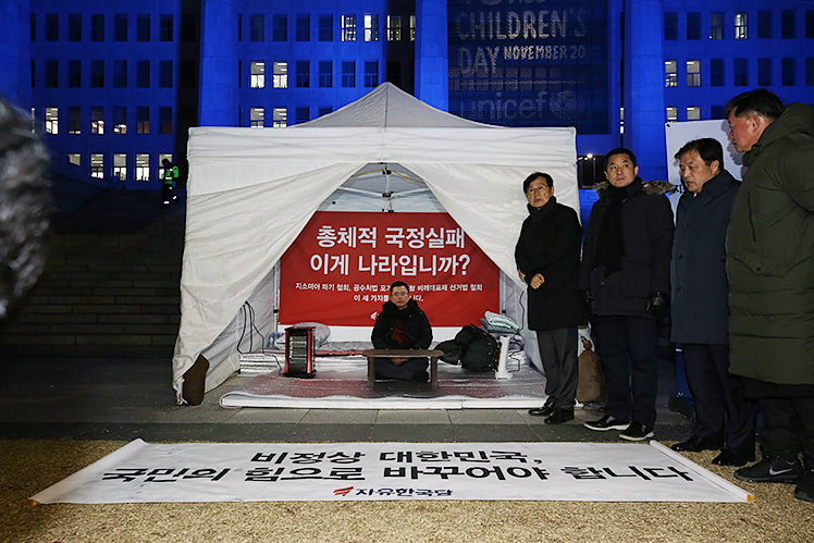 제목 노출 영역입니다 이미지