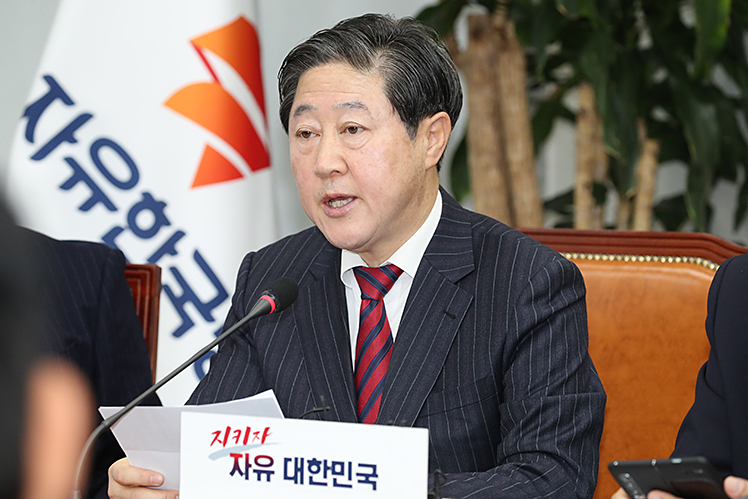 제목 노출 영역입니다 이미지